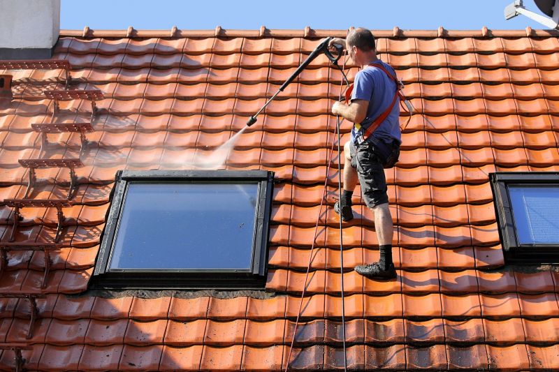 Rubber Roof Cleaning in Vancouver, WA